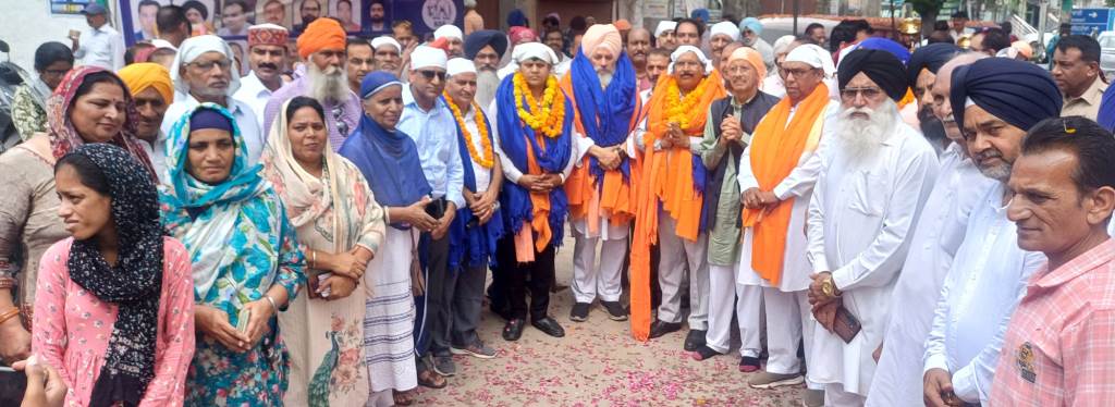 ਪਰਾਧੀਨਤਾ ਦਾ ਅੰਤ ਬੇਗਮਪੁਰੇ ਦਾ ਸੰਕਲਪ ਯਾਤਰਾ ਹੁਸ਼ਿਆਰਪੁਰ ਪਹੁੰਚਣ ਤੇ ਹੋਇਆ ਭਰਵਾਂ ਸਵਾਗਤ 